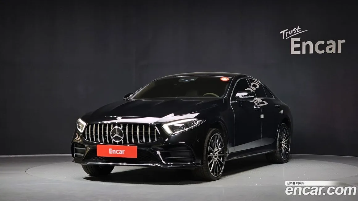 Mercedes-Benz CLS-Class — фото 1