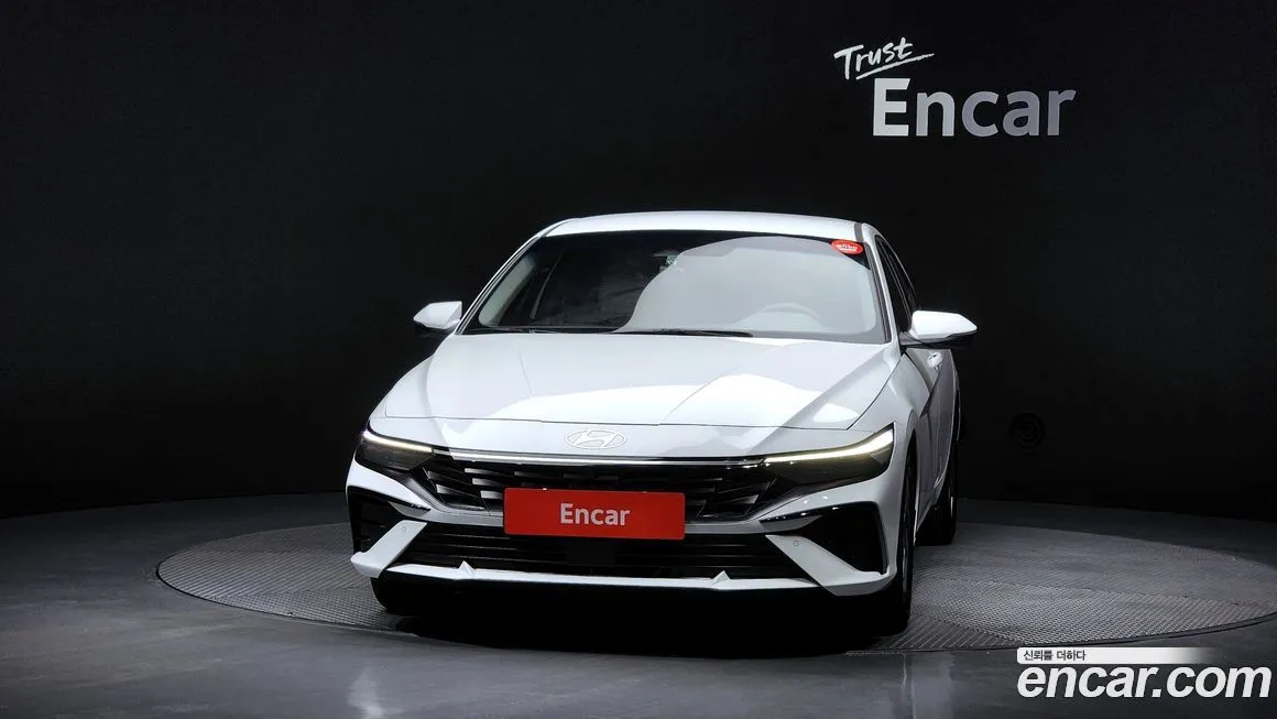 Hyundai AVANTE — фото 2