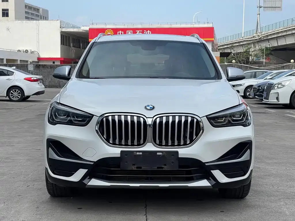 BMW X1 — фото 4