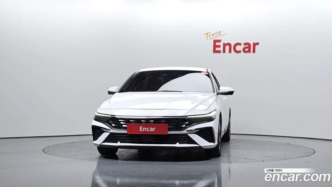 Hyundai AVANTE — фото 3