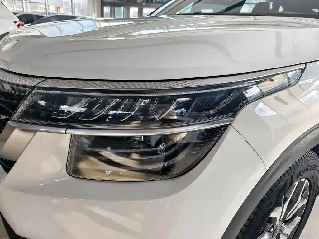 Kia KX3 — фото 2