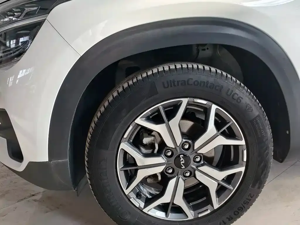Kia KX3 — фото 3