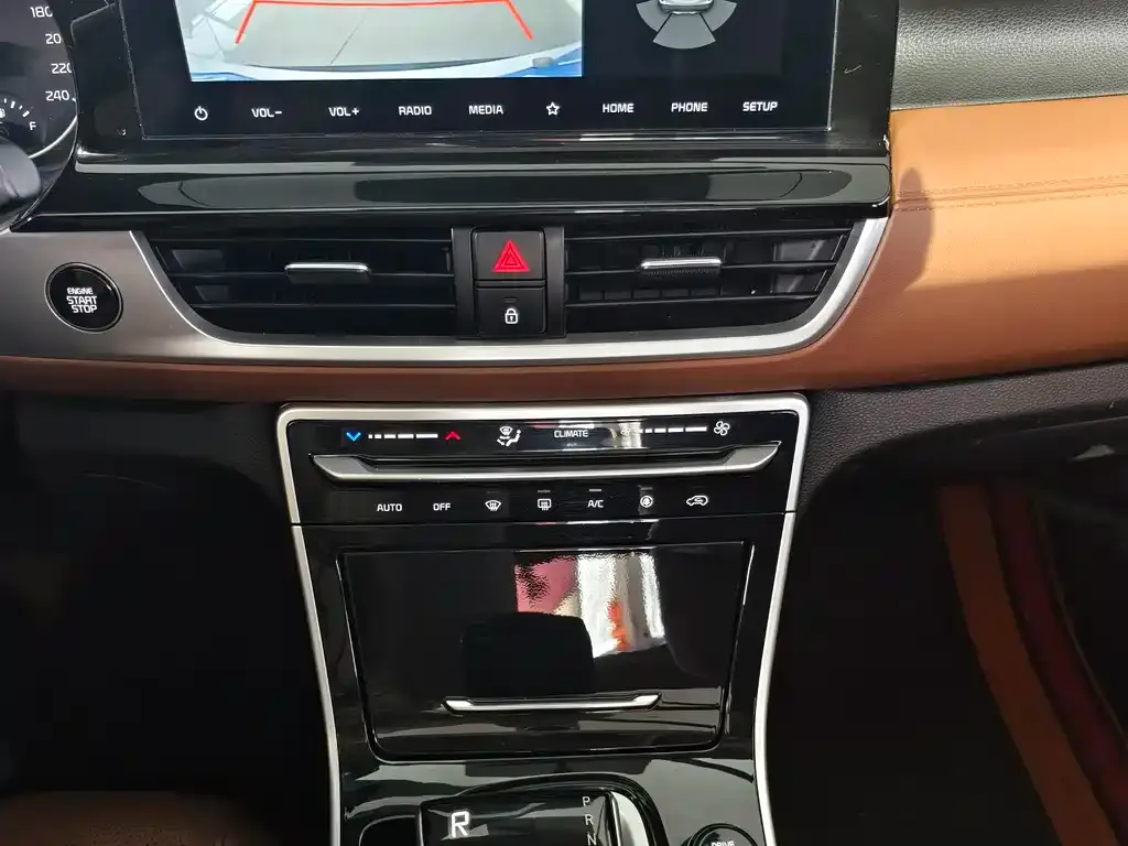 Kia KX3 — фото 7