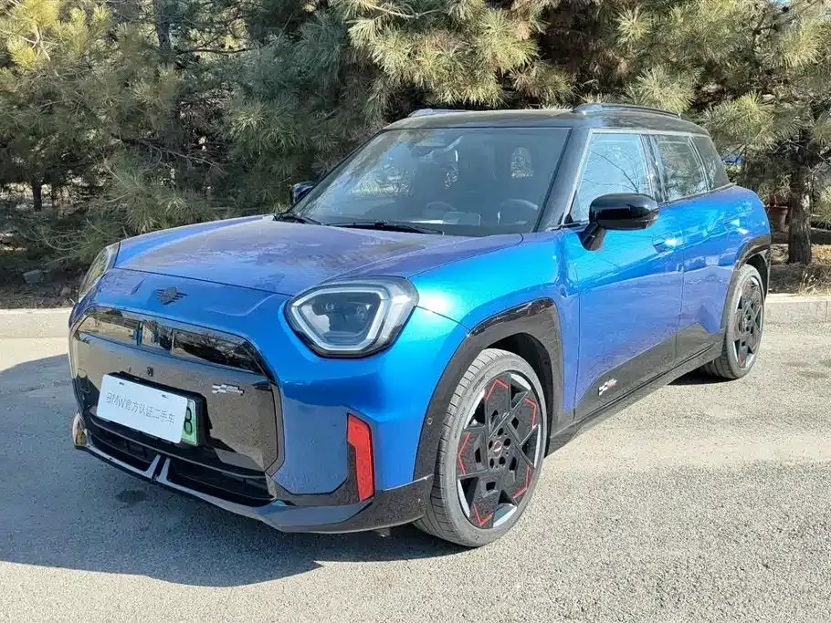 MINI Aceman JCW Electric — фото 1