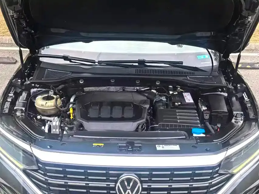 Volkswagen Passat — фото 4