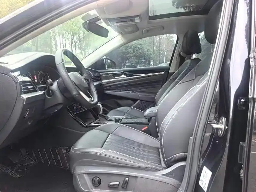 Volkswagen Passat — фото 3