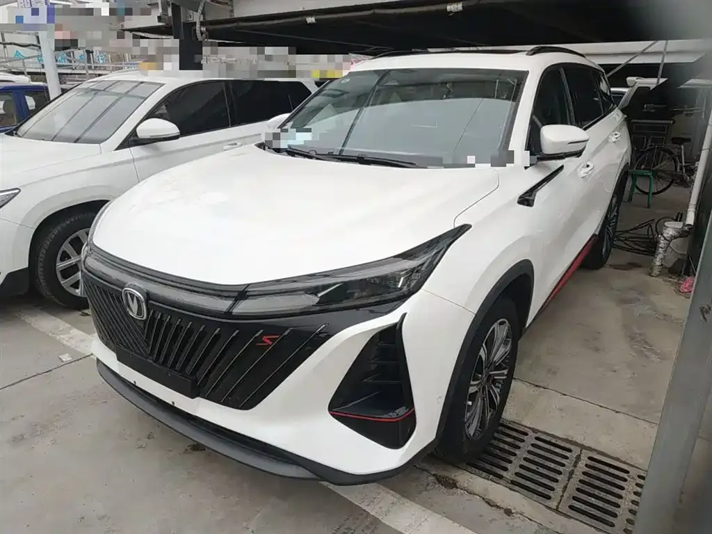 Changan CS75PLUS — фото 1