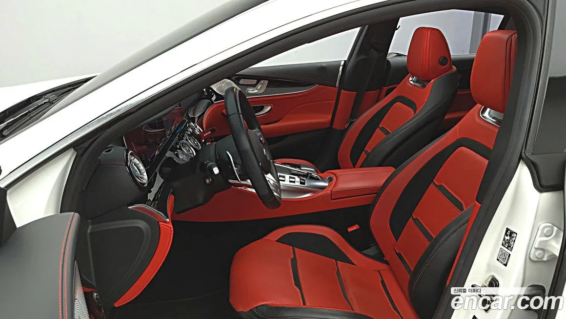Mercedes-Benz AMG GT — фото 6