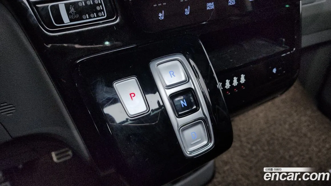 Hyundai Staria — фото 9