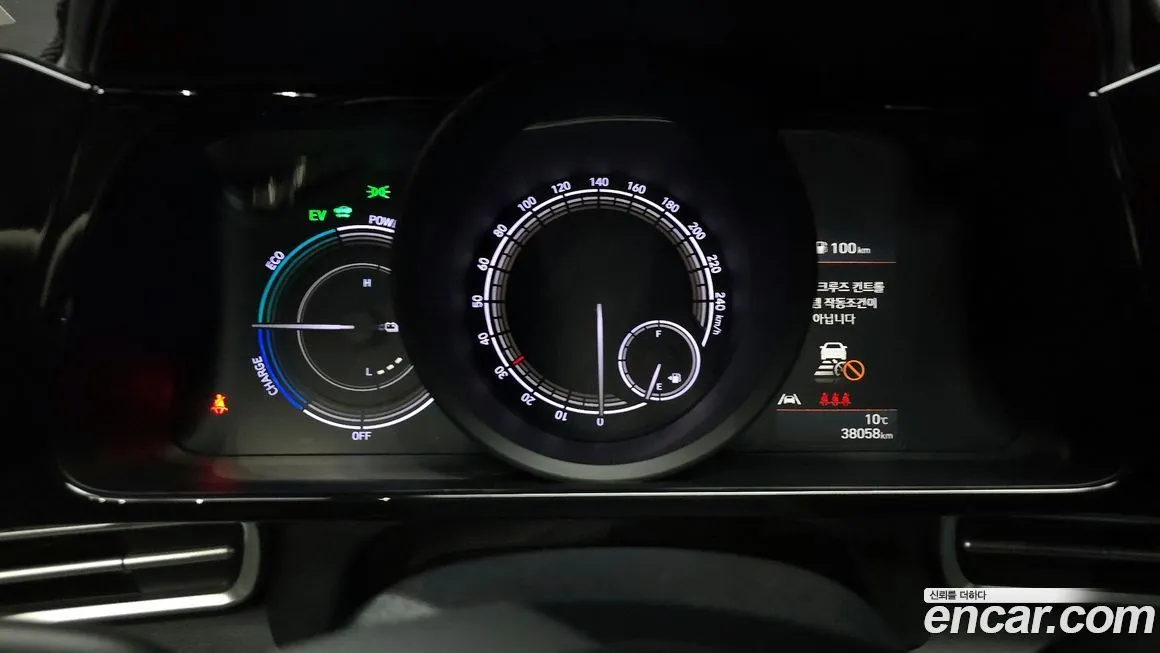 Hyundai AVANTE — фото 9