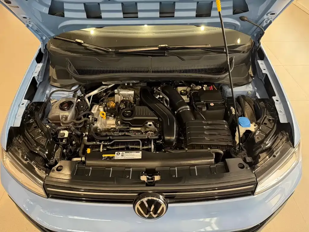 Volkswagen Tharu — фото 3