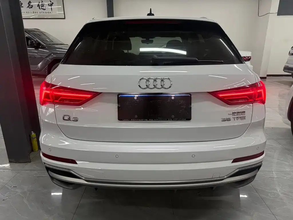 Audi Q3 — фото 3