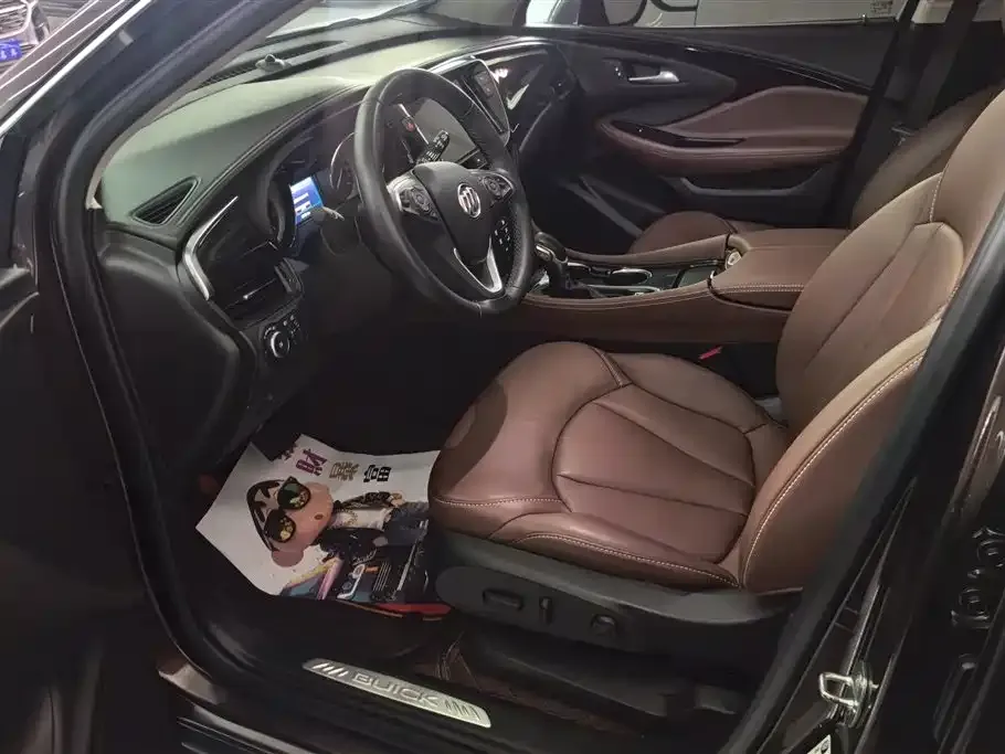 Buick Envision Plus — фото 7