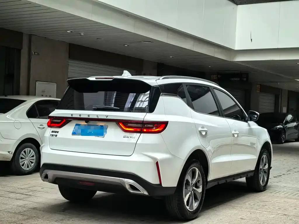 Geely Haoyue PRO — фото 3