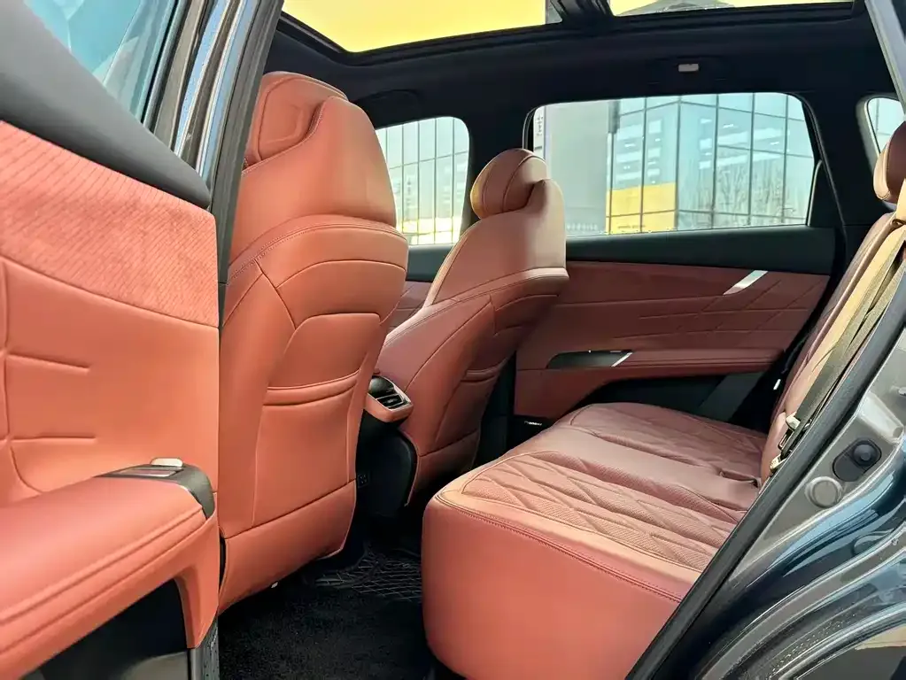 Changan CS75PLUS — фото 2