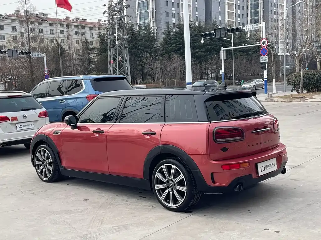 MINI Clubman — фото 5