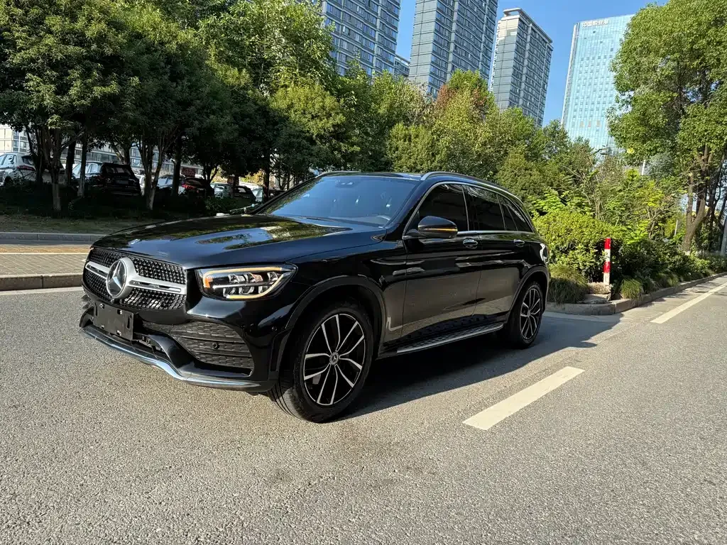 Mercedes-Benz GLC — фото 1
