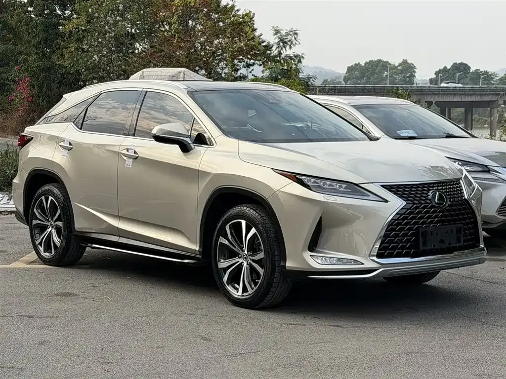 Lexus RX — фото 7