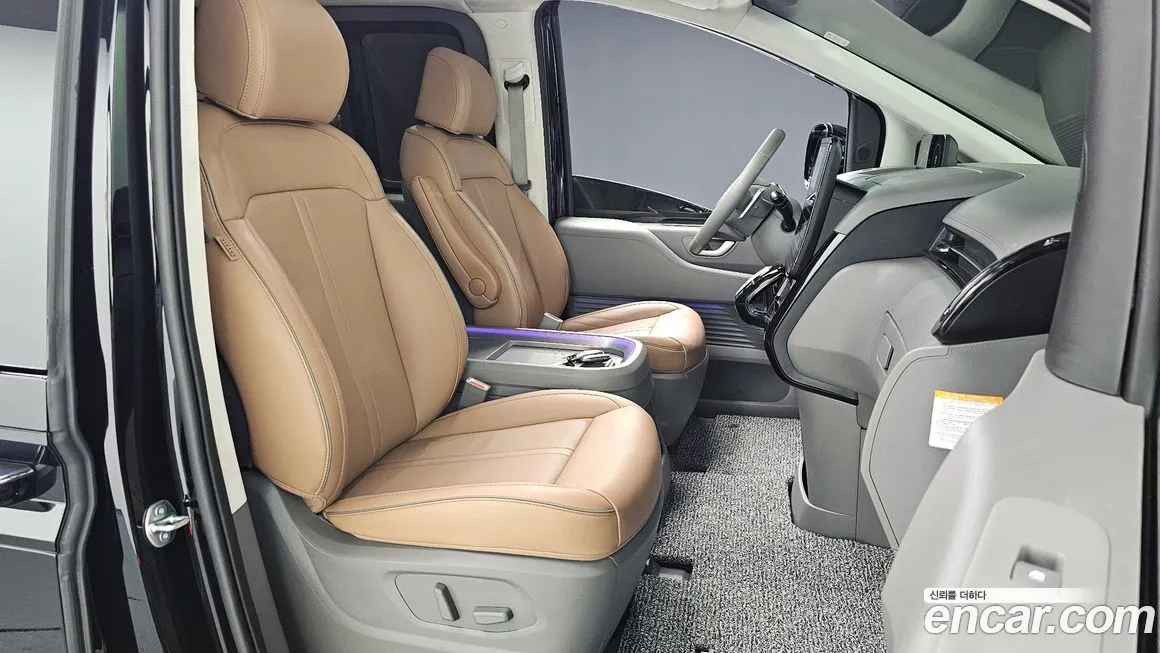 Hyundai Staria — фото 3