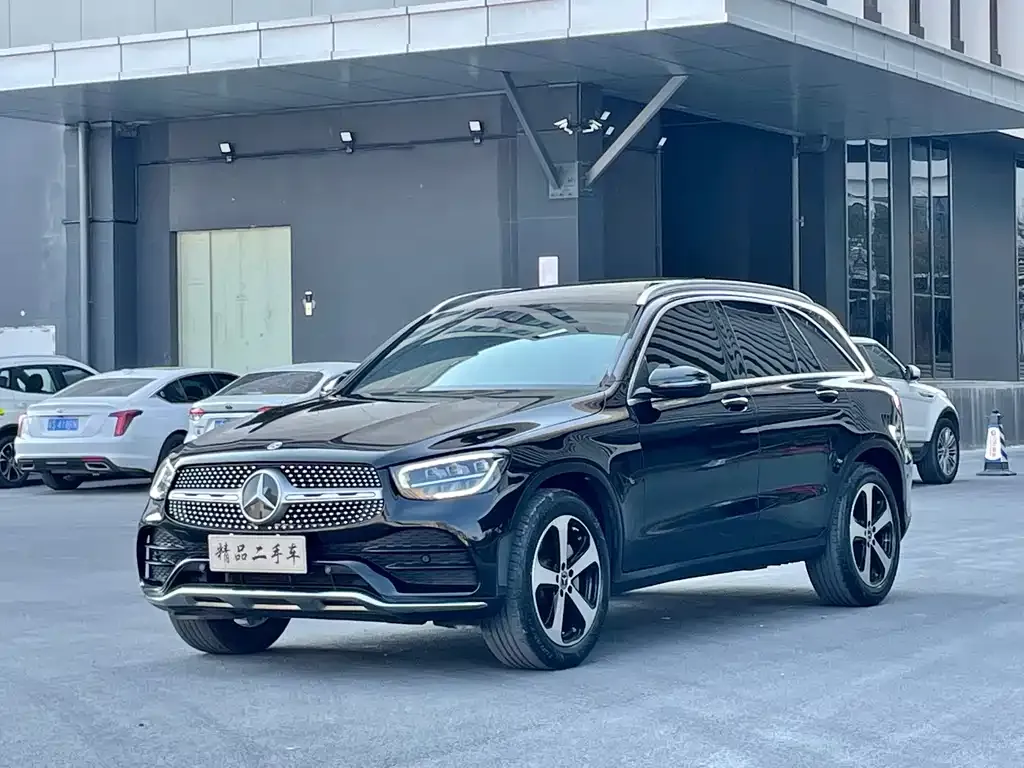 Mercedes-Benz GLC — фото 1