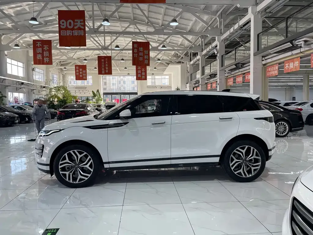 Land Rover Evoque — фото 3