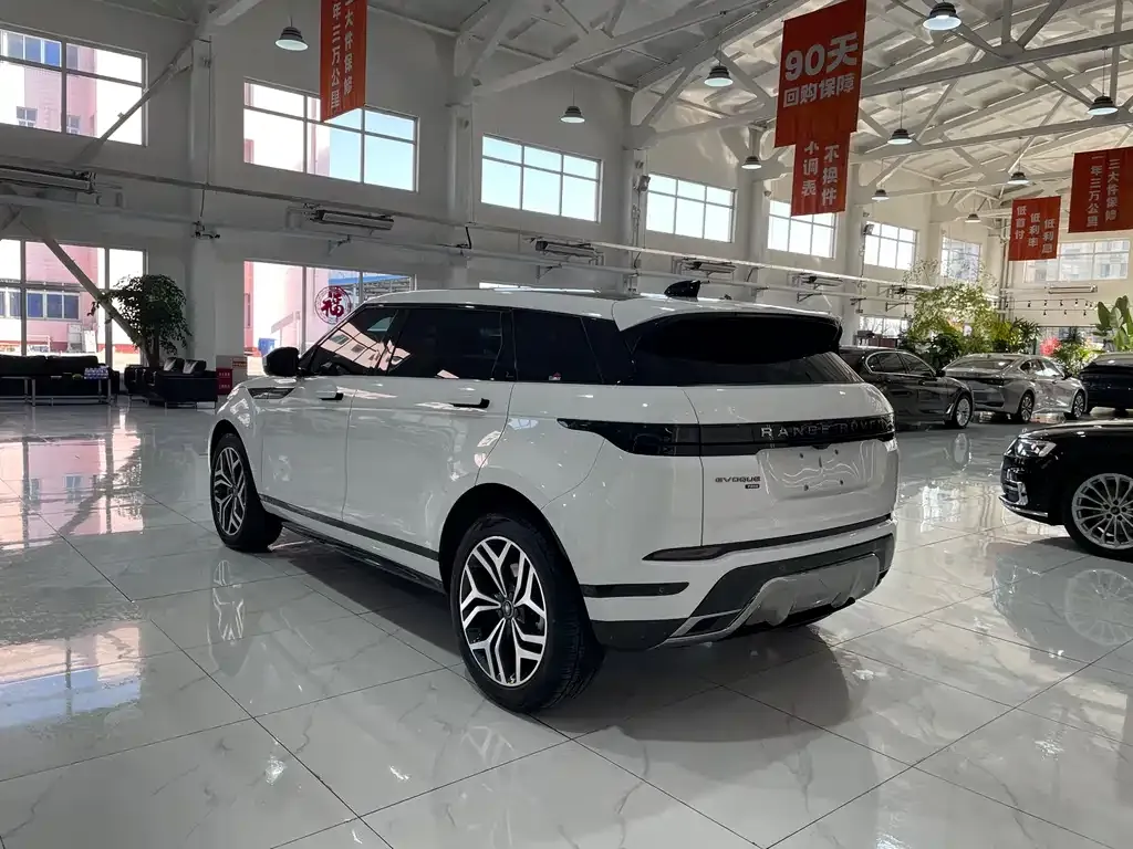 Land Rover Evoque — фото 4