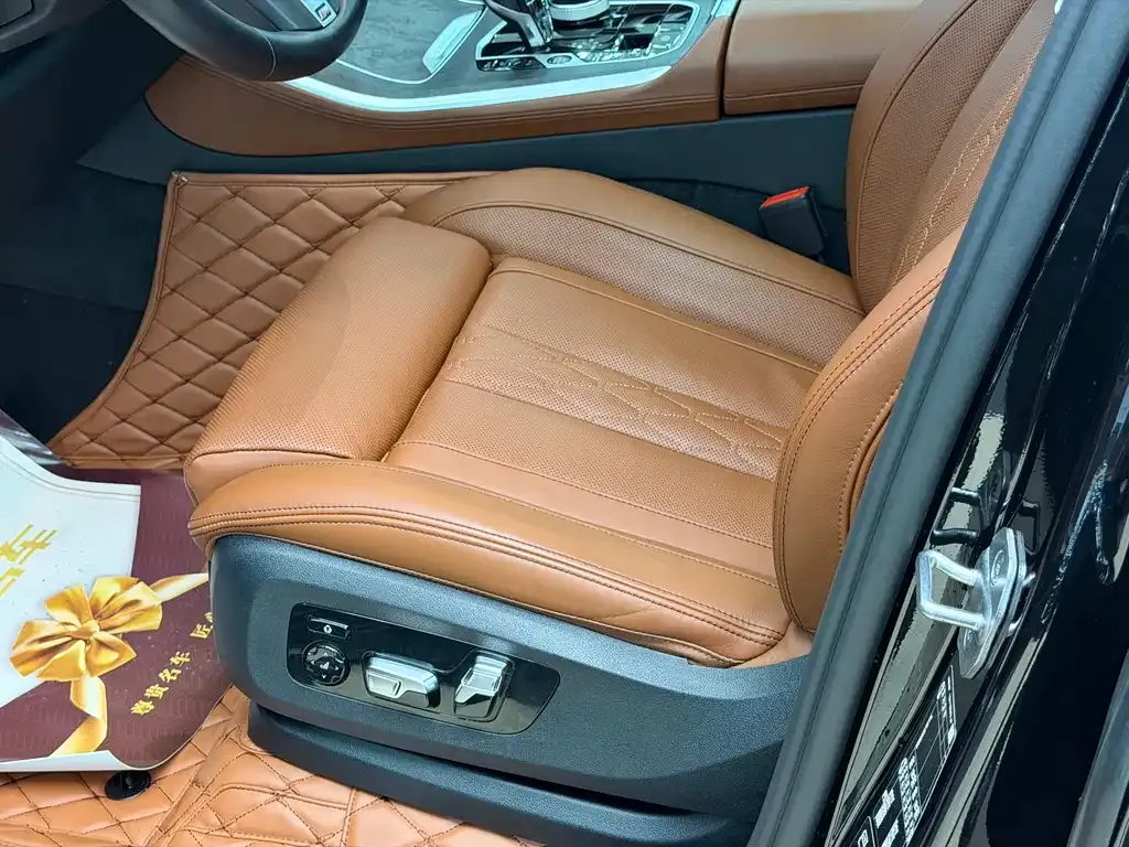 BMW X5 (Import) — фото 6