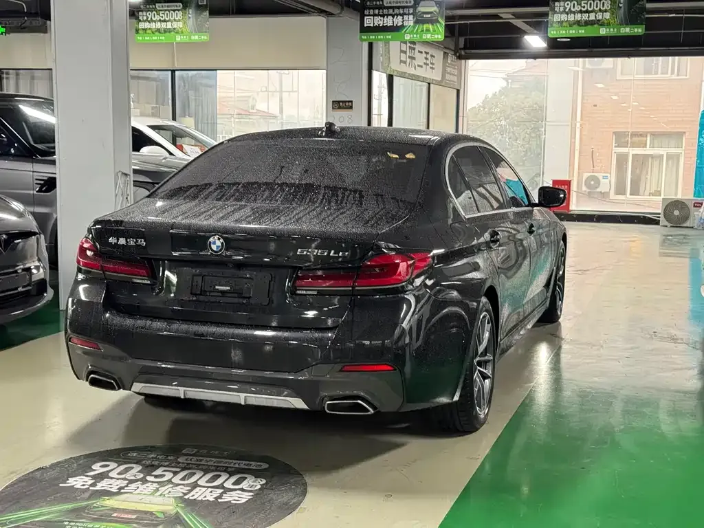 BMW 5 Series New Energy — фото 10