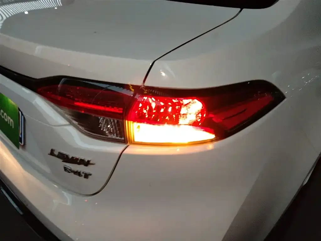 Toyota Levin — фото 2