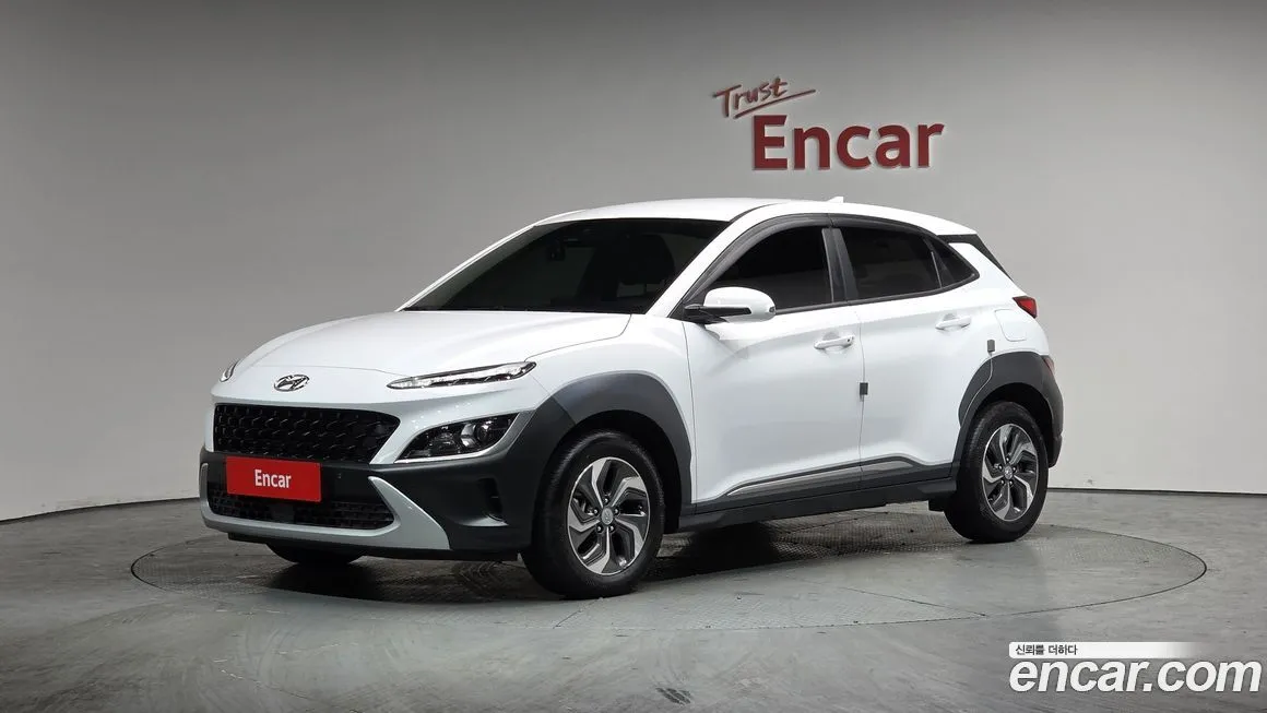 Hyundai Kona — фото 1