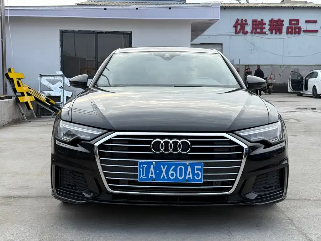 Audi A6L — фото 6