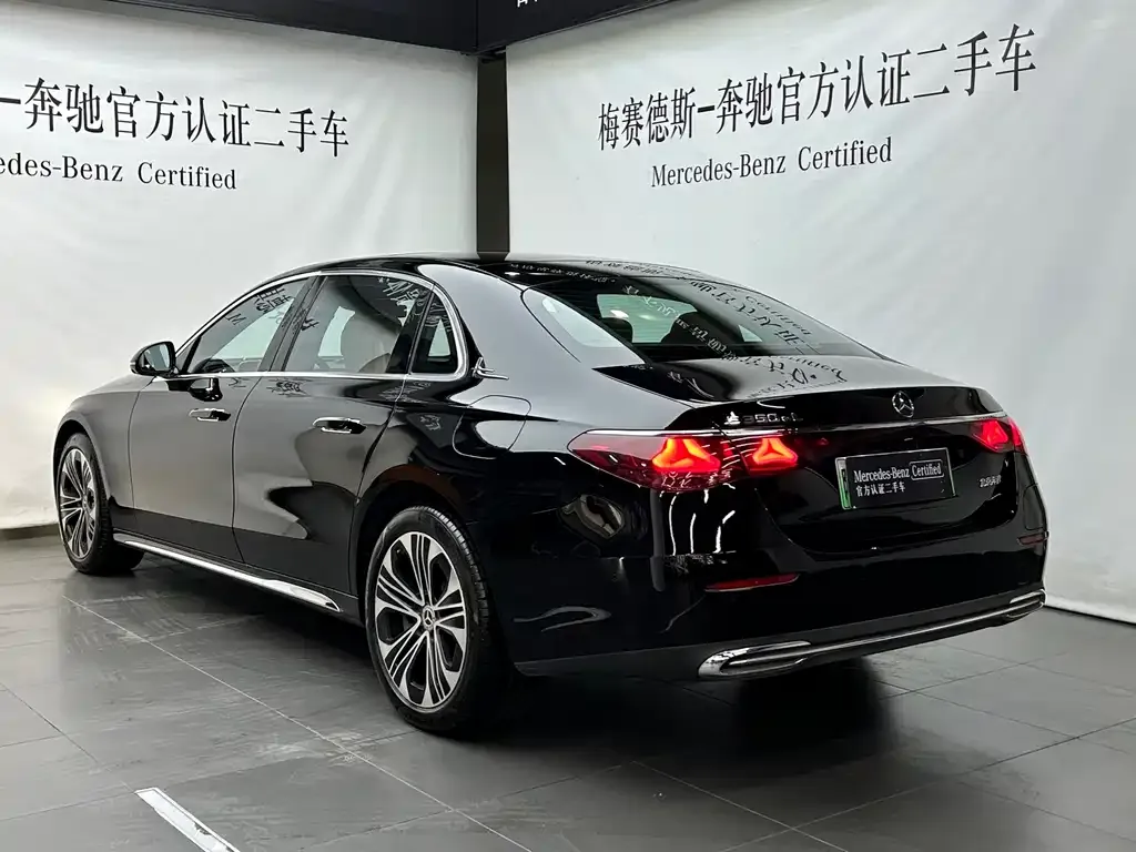 Mercedes-Benz E-Class New Energy — фото 5