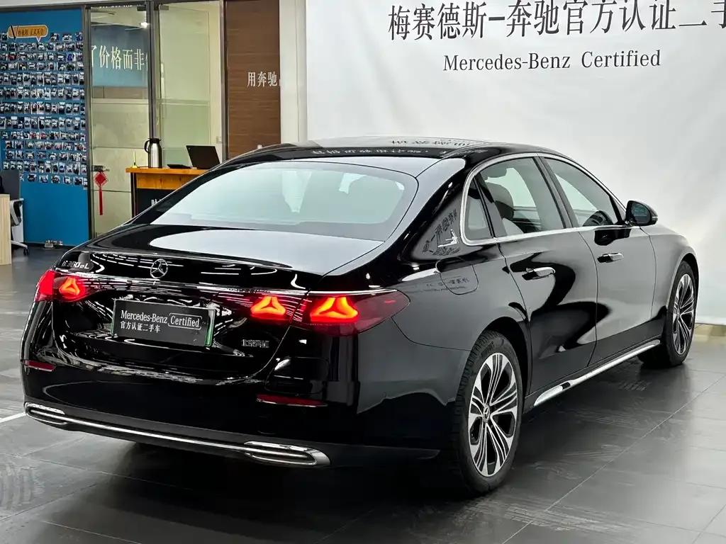 Mercedes-Benz E-Class New Energy — фото 6