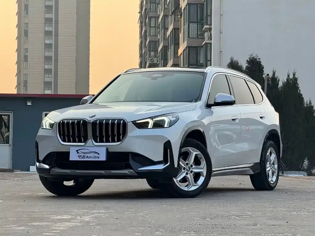 BMW X1 — фото 6