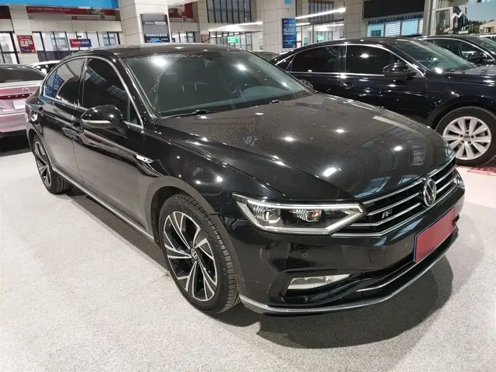 Volkswagen Magotan — фото 10
