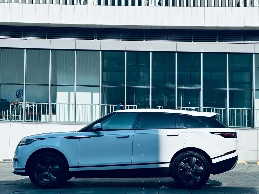 Land Rover Velar — фото 2