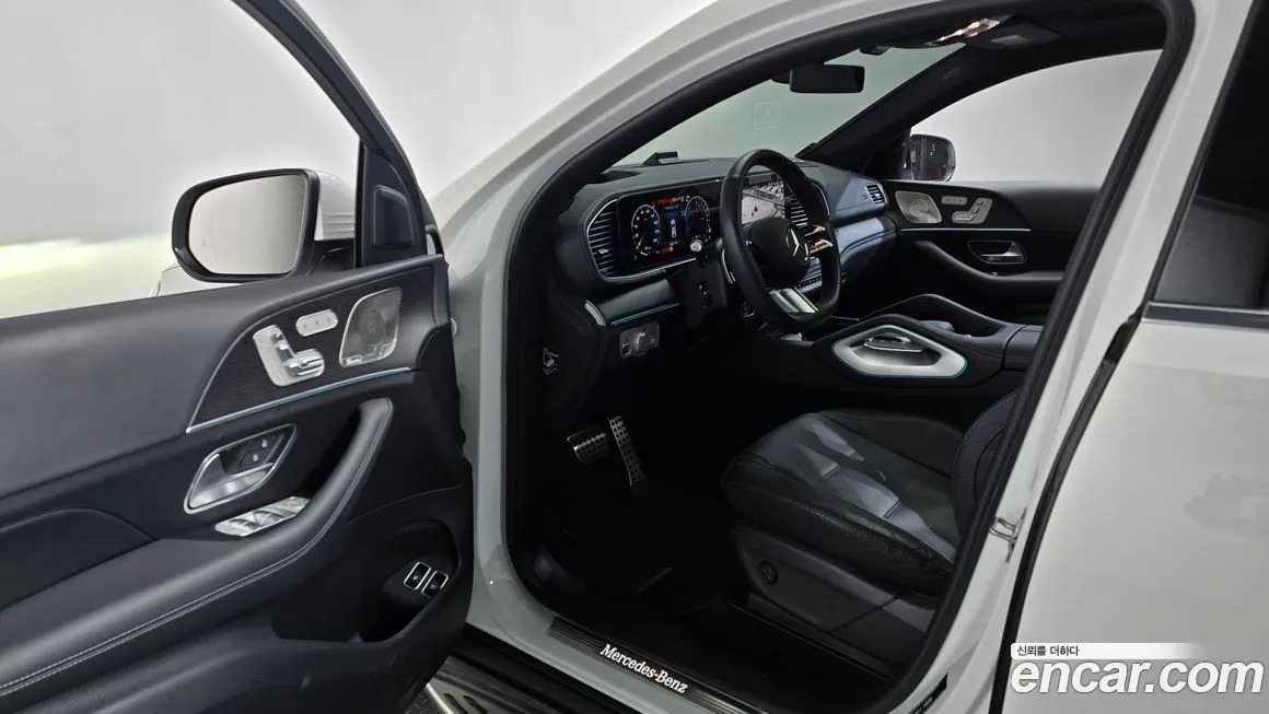 Mercedes-Benz GLE-Class — фото 10