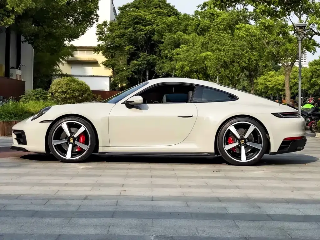Porsche 911 — фото 8