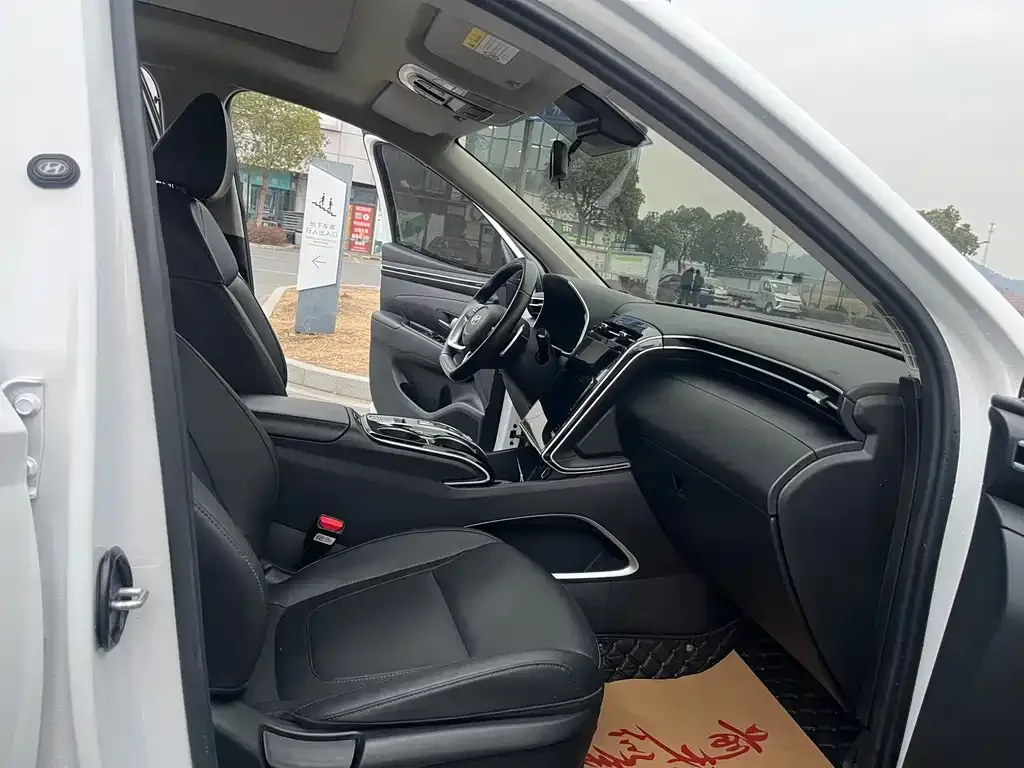 Hyundai Tucson — фото 6