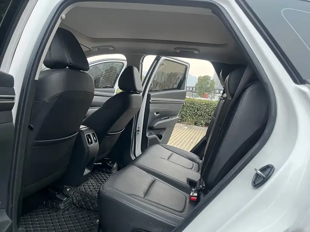 Hyundai Tucson — фото 2