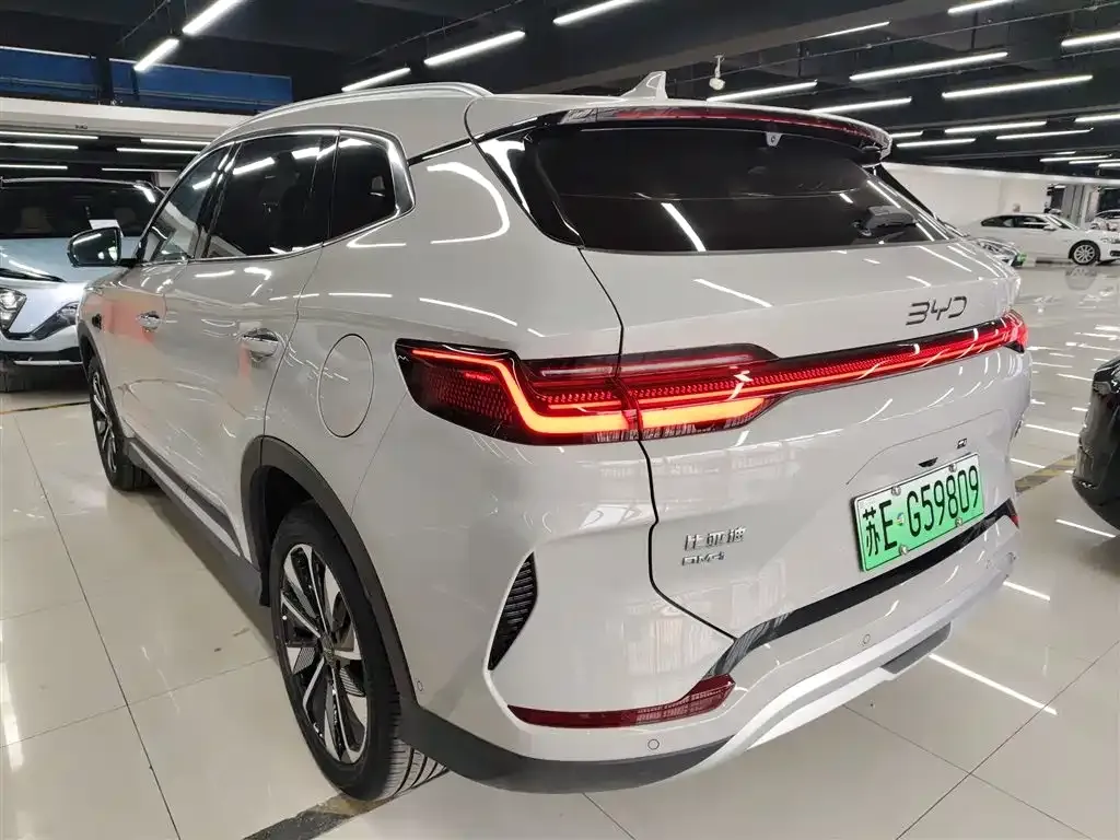 BYD PLUS New Energy — фото 6