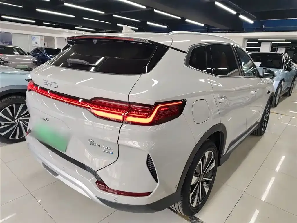 BYD PLUS New Energy — фото 2