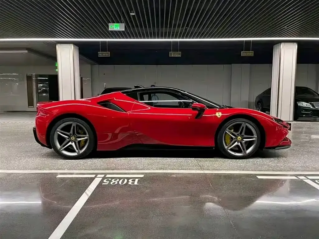 Ferrari SF90 — фото 4