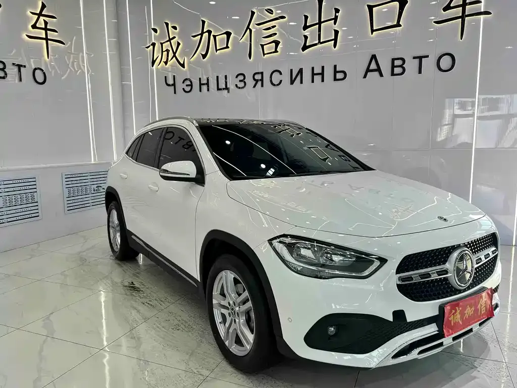Mercedes-Benz GLA — фото 5