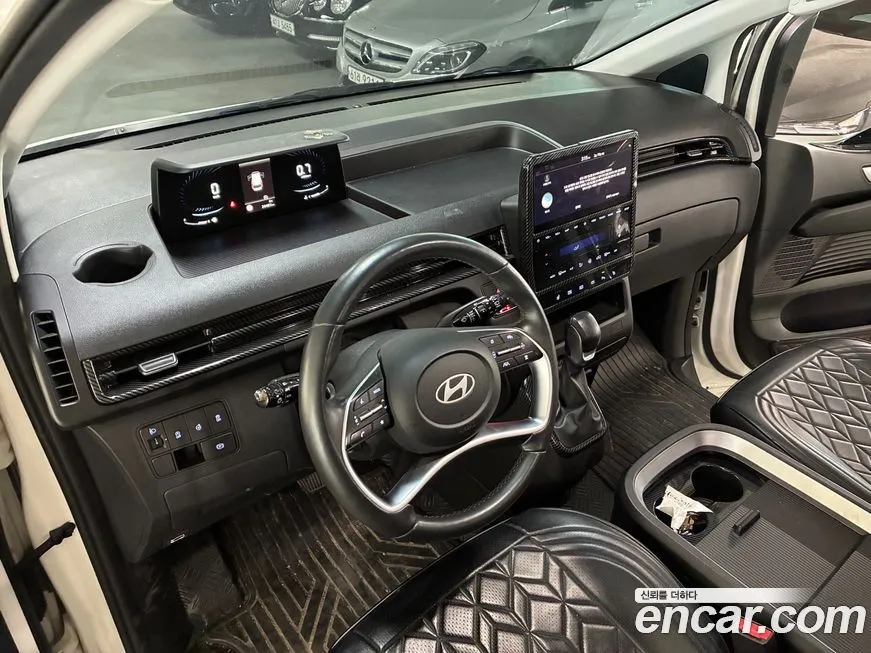 Hyundai Staria — фото 6