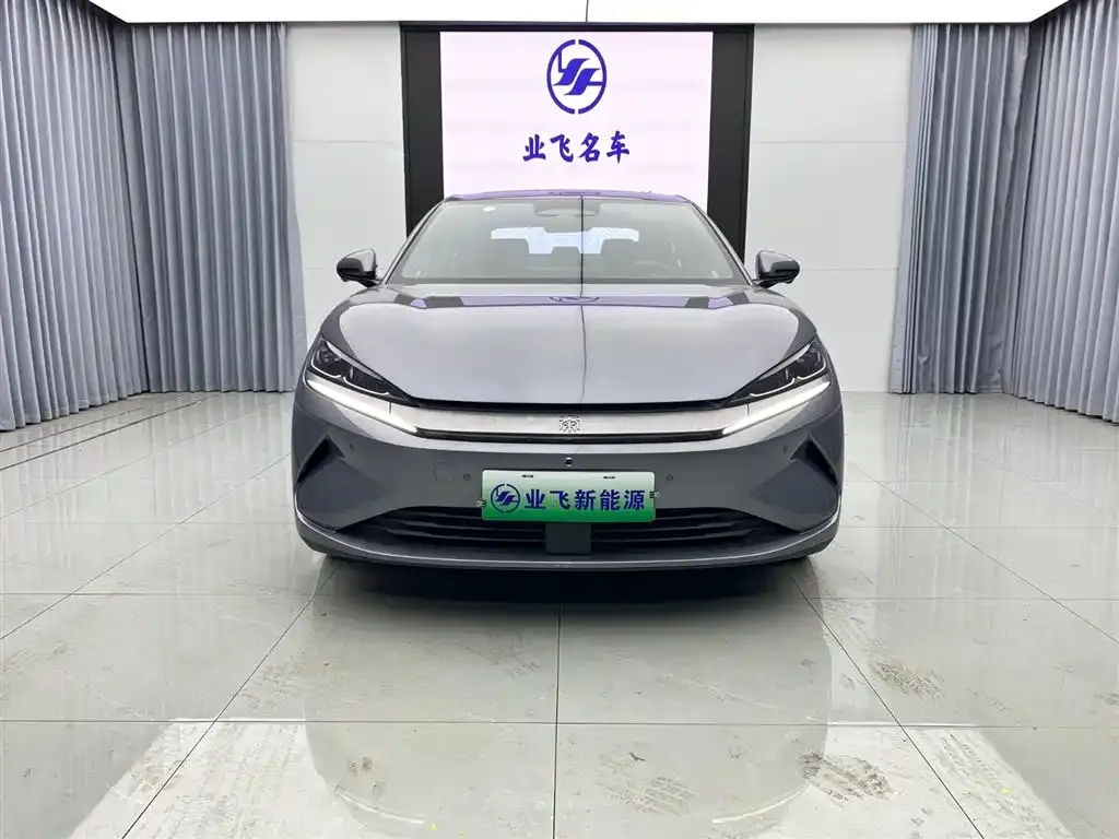 BYD Qin L — фото 4