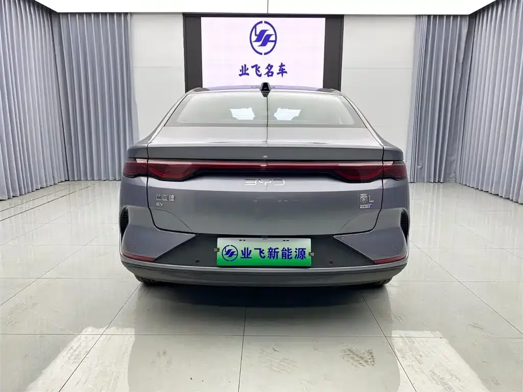 BYD Qin L — фото 5