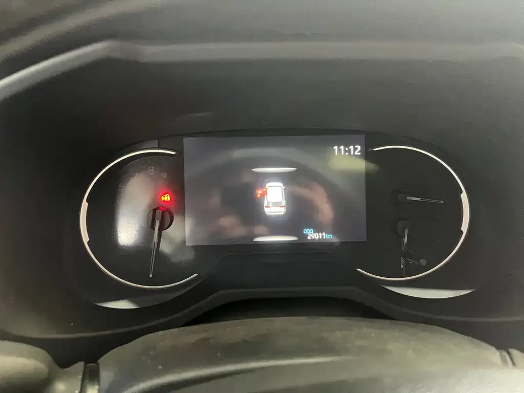 Toyota RAV4 — фото 2