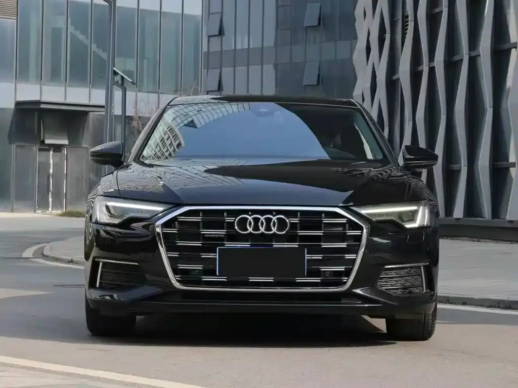 Audi A6L — фото 6