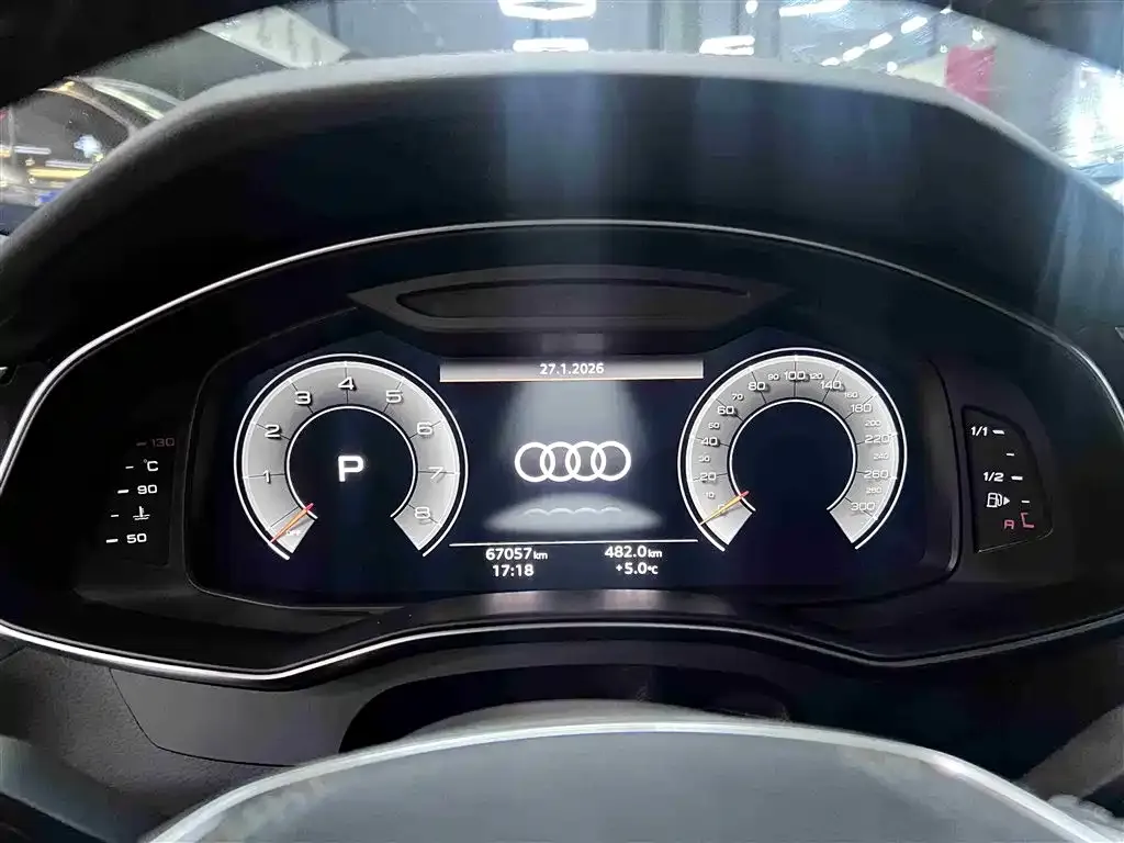 Audi A6L — фото 2